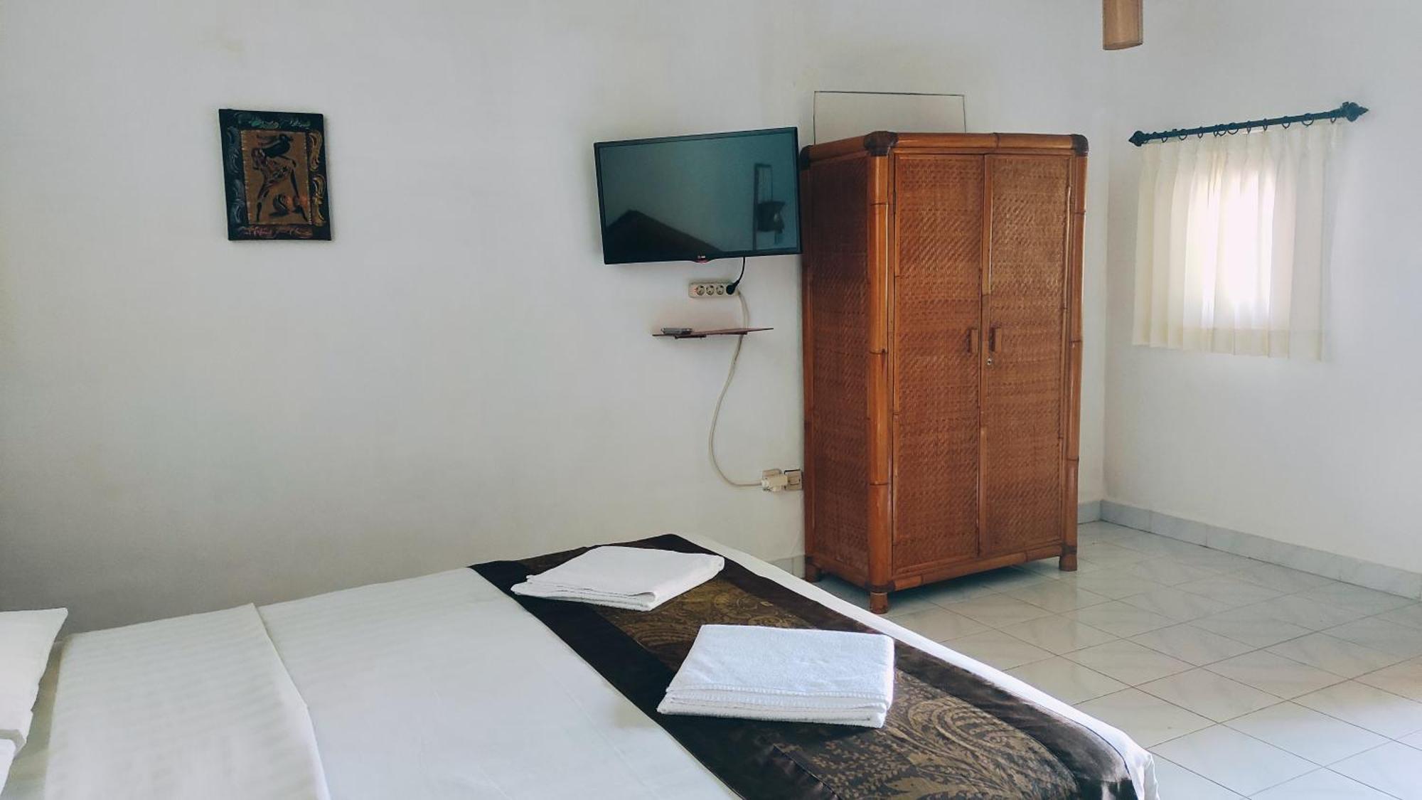 Keyani Bungalows Lovina Habitación foto
