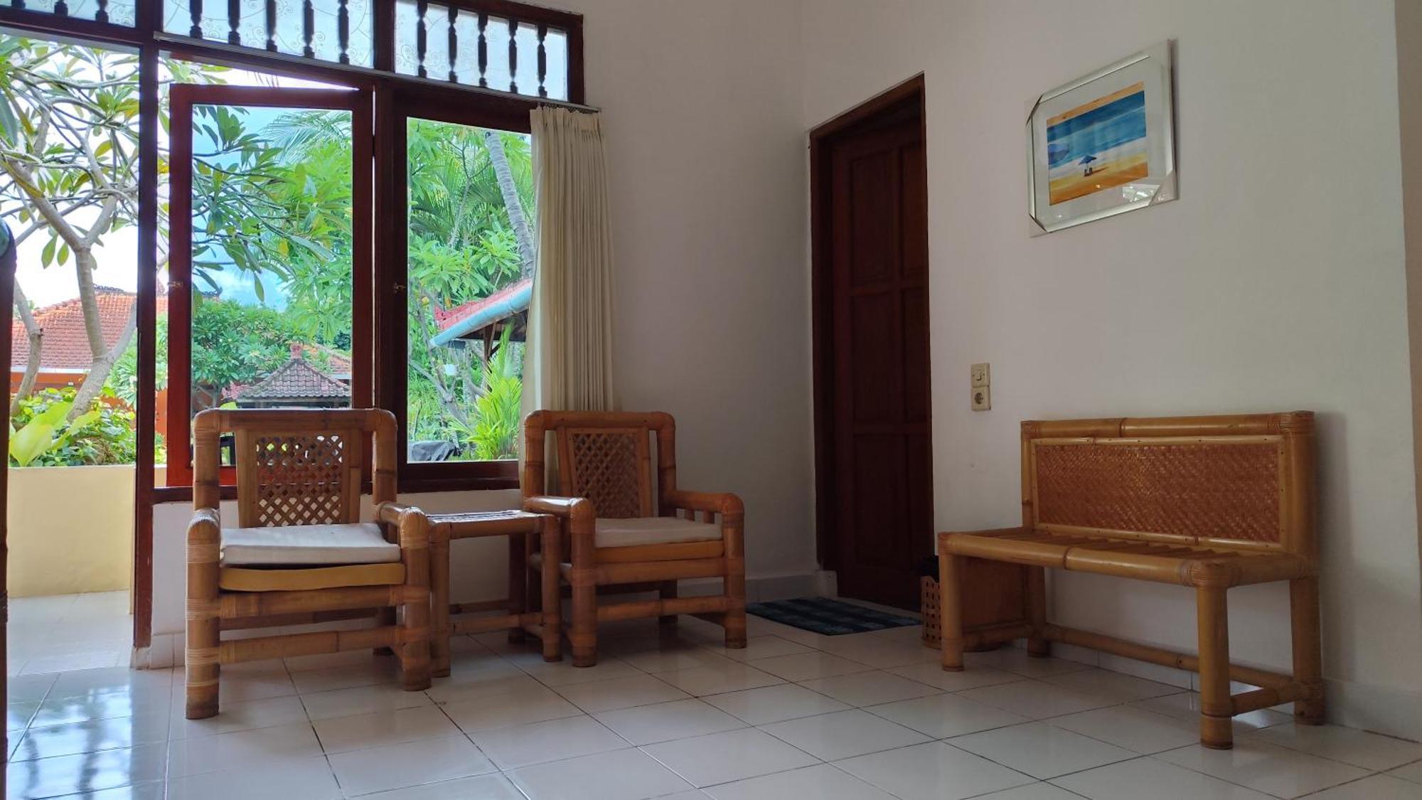 Keyani Bungalows Lovina Habitación foto